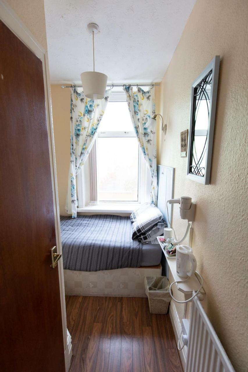 The Osprey Hotel Blackpool Bagian luar foto